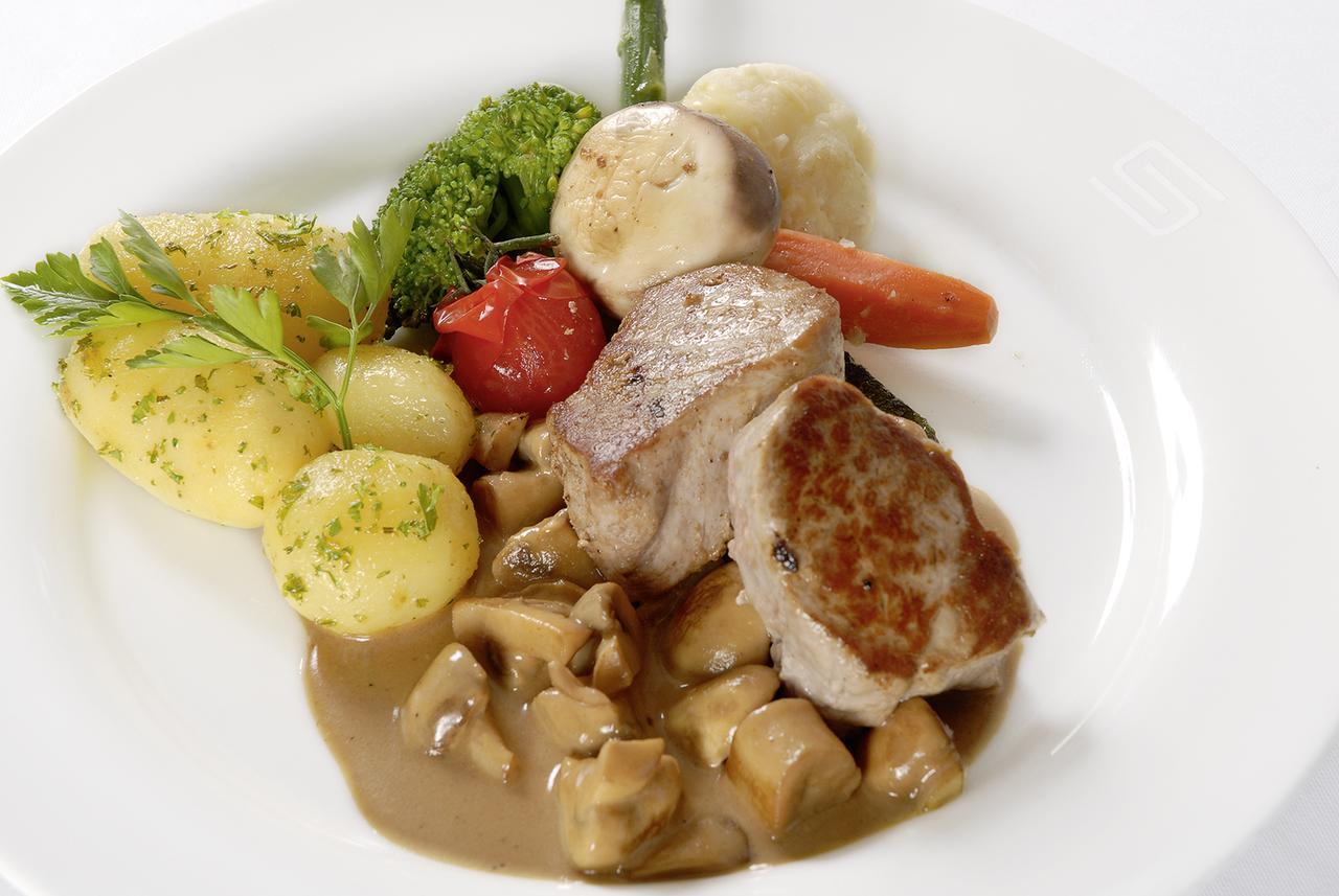 Landgasthaus Roemerhof โอเบิร์นบวร์ก อัม มาน ภายนอก รูปภาพ